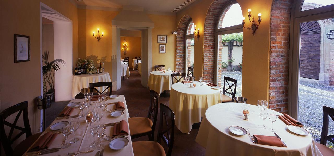 Restaurant in Romano Canavese, Piedmont Italy | Sina Villa Matilde